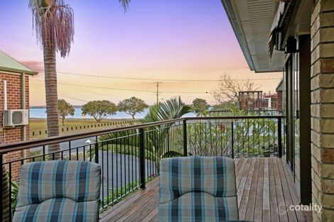 Property photo of 9 Beach Court Victoria Point QLD 4165