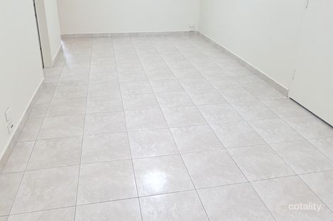 Property photo of 2/18 York Street Fairfield NSW 2165