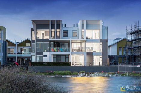 Property photo of 8 Waterfront Place Williamstown VIC 3016