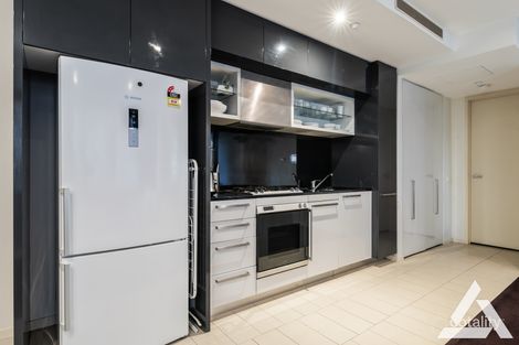 Property photo of 34/8 Cook Street Southbank VIC 3006