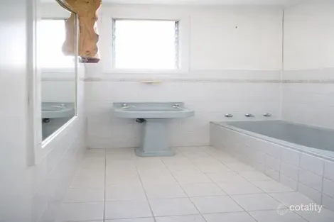 Property photo of 8 Anne Street Moree NSW 2400