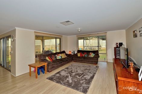 Property photo of 18 McCubbin Loop Dawesville WA 6211