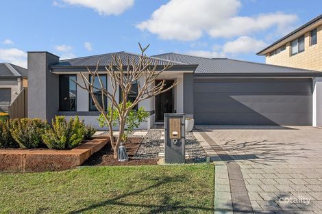 Property photo of 9 Claymore Place Piara Waters WA 6112