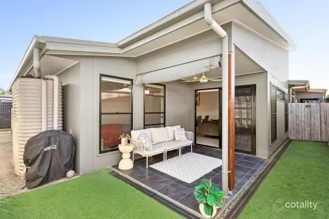 Property photo of 2/17 Wood Crescent Baringa QLD 4551