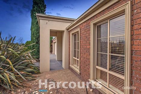 Property photo of 17 Supreme Close Koo Wee Rup VIC 3981