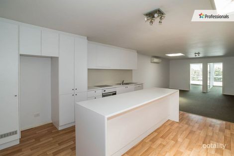 2/704 High Street Rd, Glen Waverley, VIC 3150