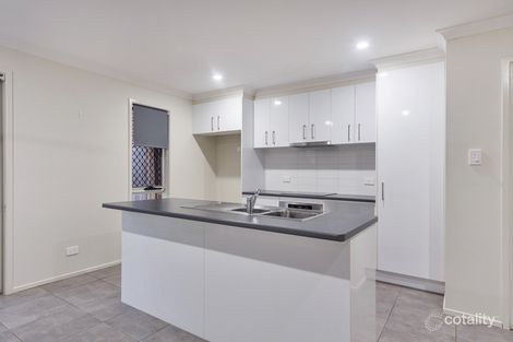 Property photo of 1/61 Deepak Drive Willow Vale QLD 4209