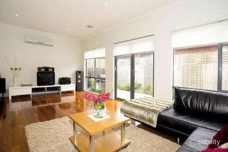 2a Edinburgh St, Hampton, VIC 3188