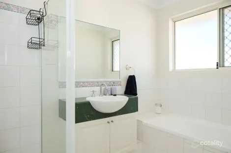 Property photo of 35 Ritchie Drive Rockingham WA 6168