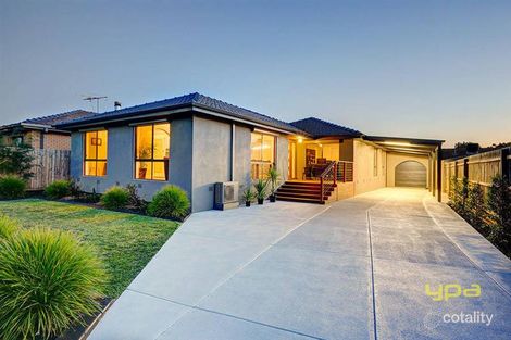 42 Nangiloc Cres, Werribee, VIC 3030