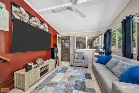 Property photo of 65 Meuanbah Road Bombeeta QLD 4871