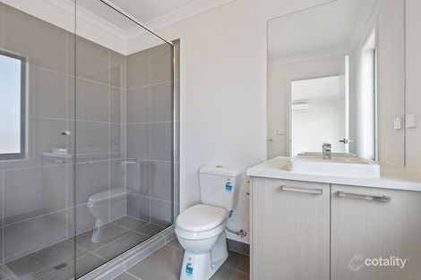 Property photo of 11 Parkfield Boulevard Charlemont VIC 3217