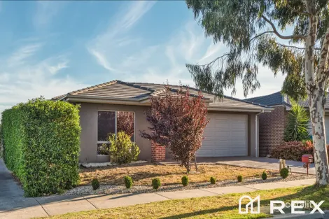 6 Howden St, Cranbourne East, VIC 3977