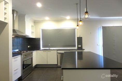 Property photo of 3 One Tree Road Doreen VIC 3754