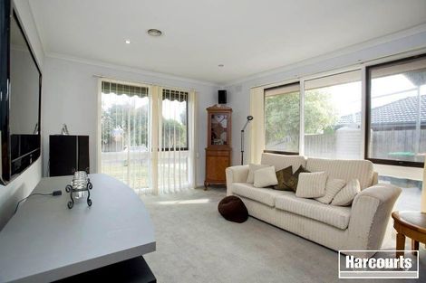 Property photo of 3 Renmuir Court Frankston VIC 3199