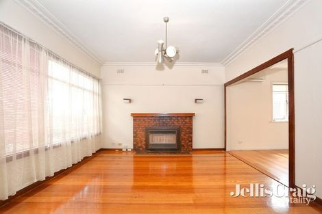 Property photo of 315 Rossmoyne Street Thornbury VIC 3071