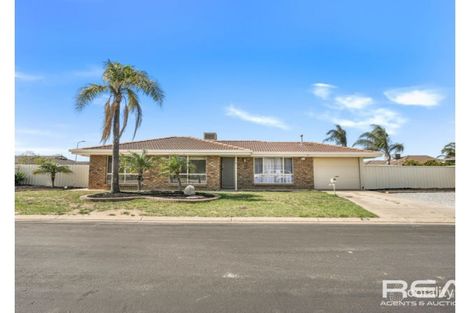 Property photo of 15 Burdett Drive Paralowie SA 5108