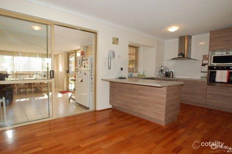 Property photo of 27 Faulkner Way Eden Hill WA 6054