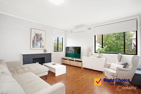 Property photo of 44 Maynes Parade Unanderra NSW 2526
