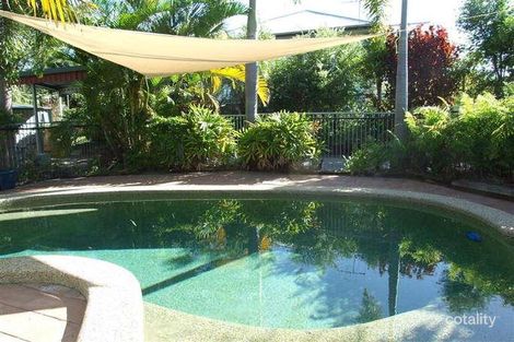 313 Pease St, Edge Hill, QLD 4870