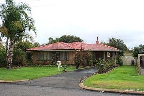 Property photo of 20 Parklands Square Riverton WA 6148