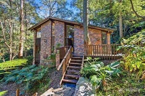 57 CAMPBELL DR, WAHROONGA, NSW 2076