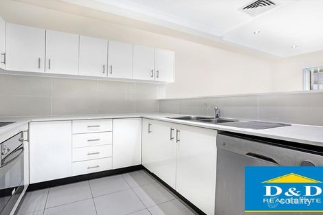 Property photo of 14 Tungarra Road Girraween NSW 2145