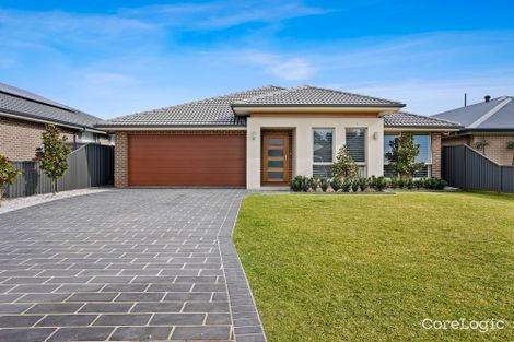 Property photo of 5 Funnell Close Camden South NSW 2570