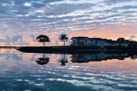 Property photo of 6/18-20 Spinnaker Drive Sandstone Point QLD 4511