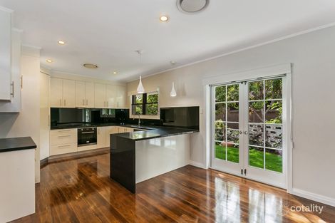 Property photo of 23 Glencairn Avenue Indooroopilly QLD 4068