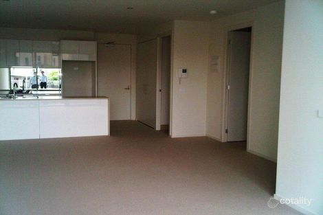Property photo of 16 Pier Lane Maribyrnong VIC 3032
