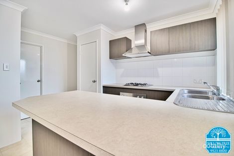 Property photo of 15/1 Cottonwood Drive Baldivis WA 6171