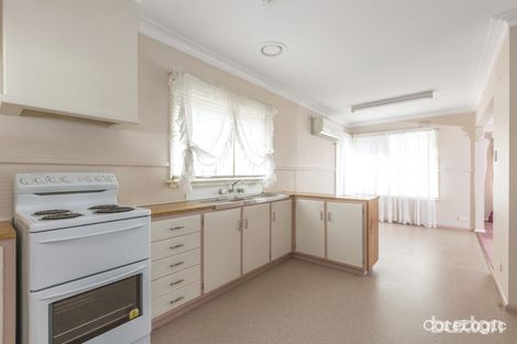 Property photo of 26 Clarkson Street Sebastopol VIC 3356