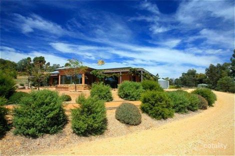 483 White Gum Rd, Barkers Creek, VIC 3451