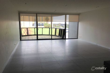 Property photo of 203/30 Esplanade St Kilda VIC 3182