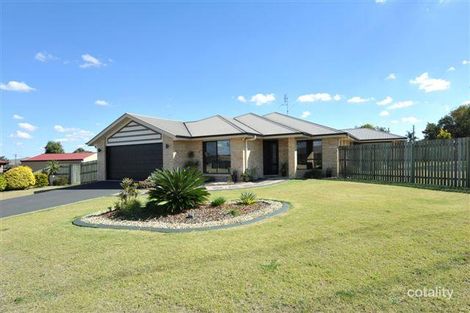 4 Jacaranda Ct, Westbrook, QLD 4350