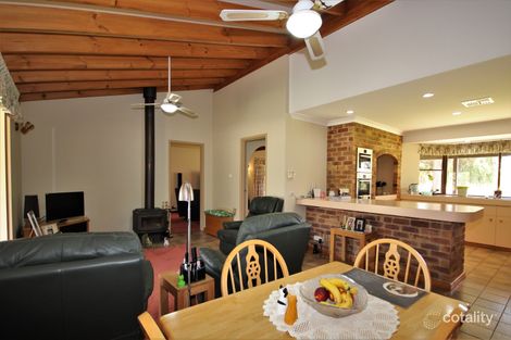 Property photo of 19 Vera Place Dardanup West WA 6236