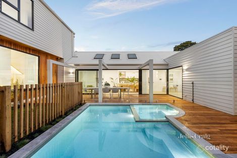 Property photo of 2 Prince Street Blairgowrie VIC 3942