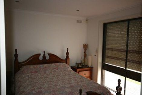 Property photo of 23 Evergreen Avenue Albanvale VIC 3021