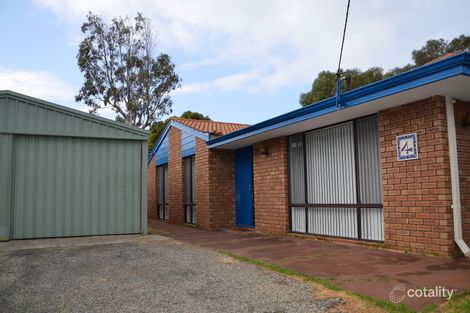 4 Dhu St, Guilderton, WA 6041