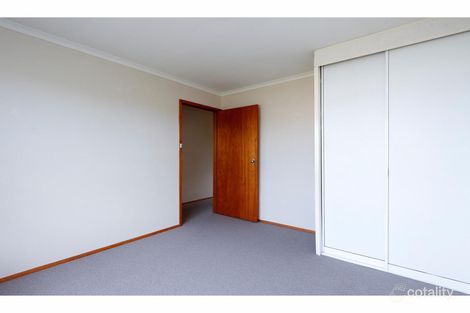 Property photo of 14 Treloar Street Sale VIC 3850