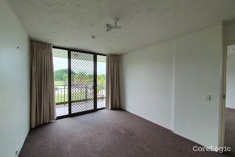 Property photo of 2/11 Fairway Drive Clear Island Waters QLD 4226