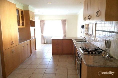 Property photo of 39 Burbank Drive Reservoir VIC 3073