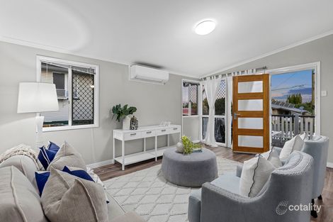 Property photo of 23 Munbilla Street Oxley QLD 4075