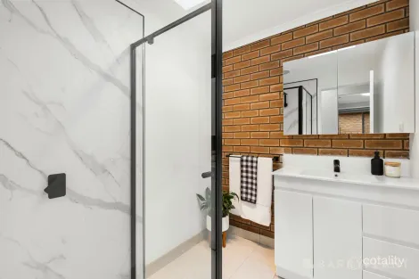 Property photo of 2/6 McComb Street Lilydale VIC 3140