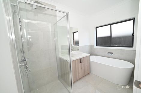 27 Enrica Dr, Melton South, VIC 3338