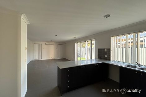 Property photo of 17 Tanner Mews Point Cook VIC 3030