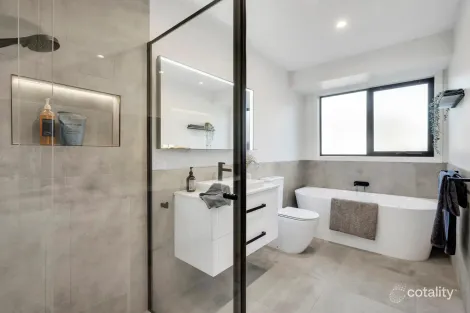 Property photo of 2/2A Scurrah Court Keilor East VIC 3033