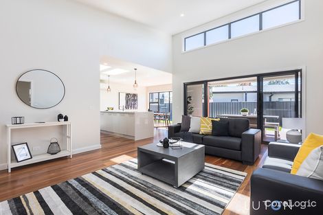Property photo of 11 Gluyas Street Farrer ACT 2607