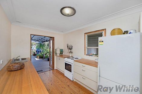 Property photo of 26 Manuka Parade Gorokan NSW 2263